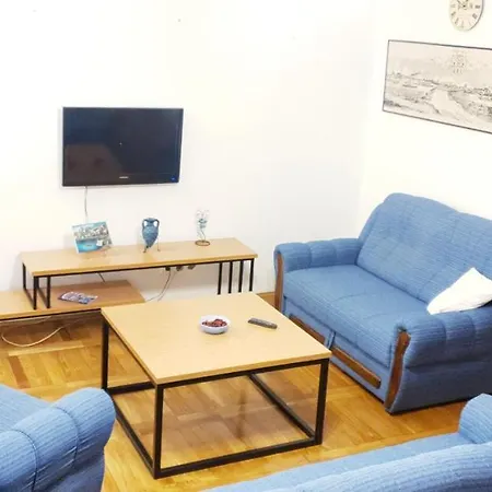 Adriana Apartman